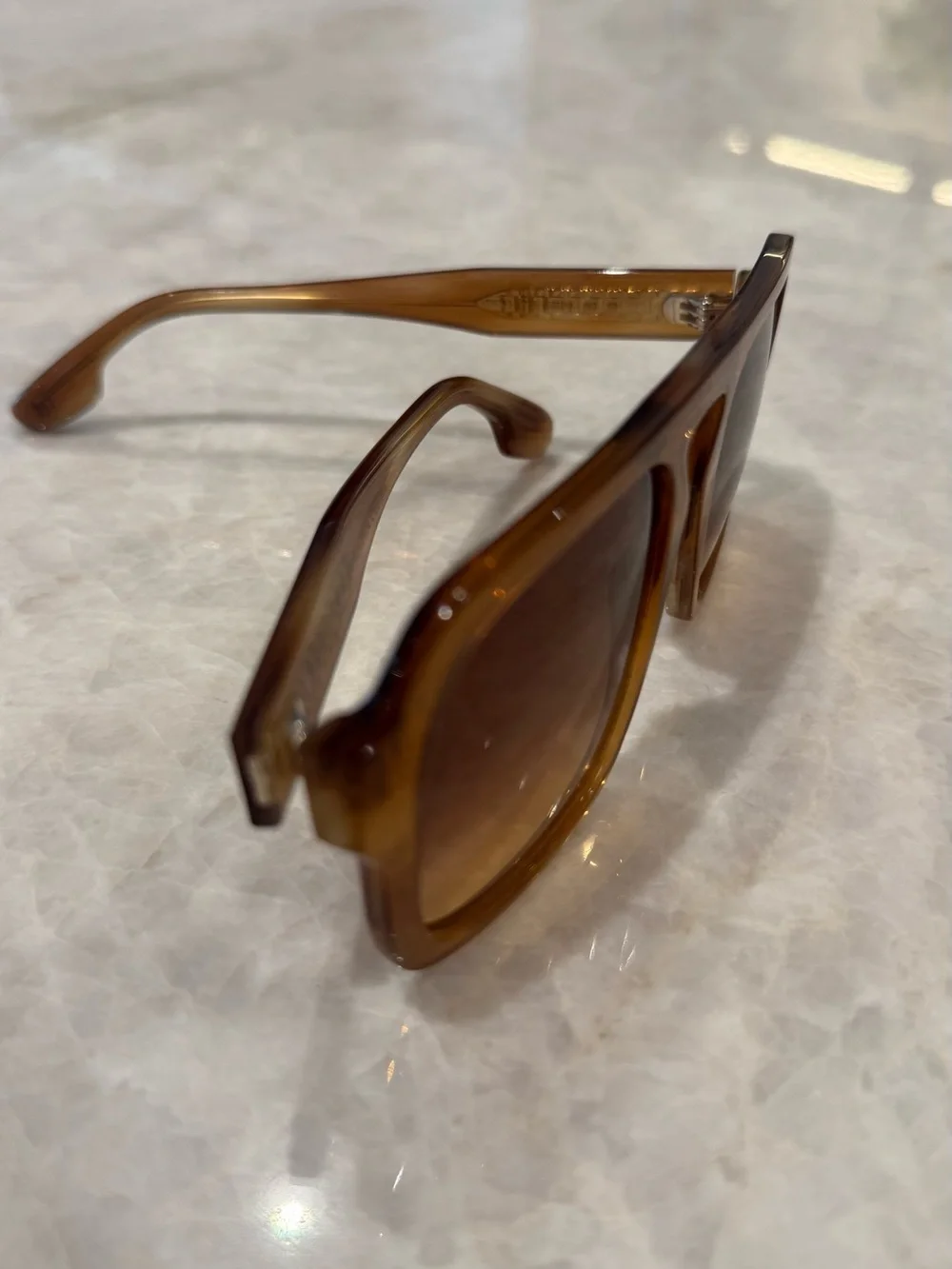 Victoria Beckham Amber Brown Rectangular Sunglasses